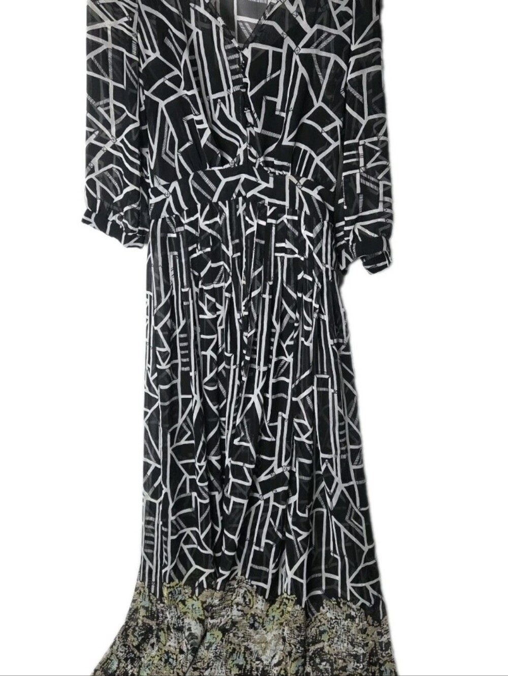 Anthroplogie Moulinette Souers Equinox 6 Black White Geometric Print VNeck Dress - Picture 2 of 8